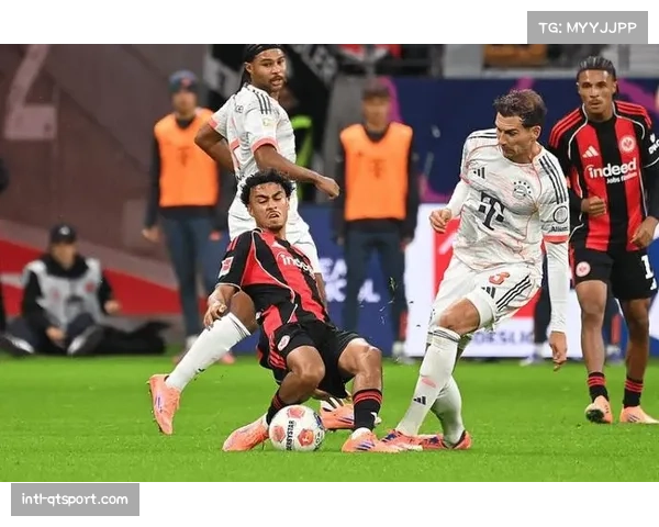 拜仁豪取十五连胜状态火热稳居榜首展现无可阻挡冠军气势 拜仁豪取十五连胜状态火热稳居榜首展现无可阻挡冠军气势