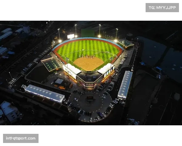 中山熊猫纪念球场承接全运后旋即举办慢投垒球分区赛