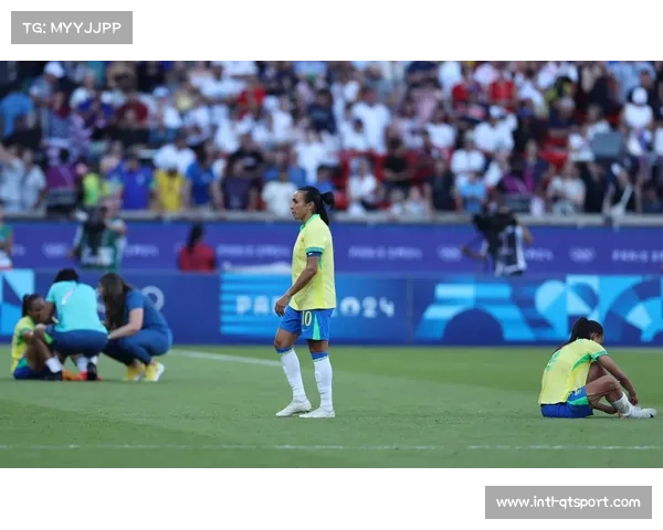 吉拉沃吉染红离场，十人朗斯客场顽强守住胜果